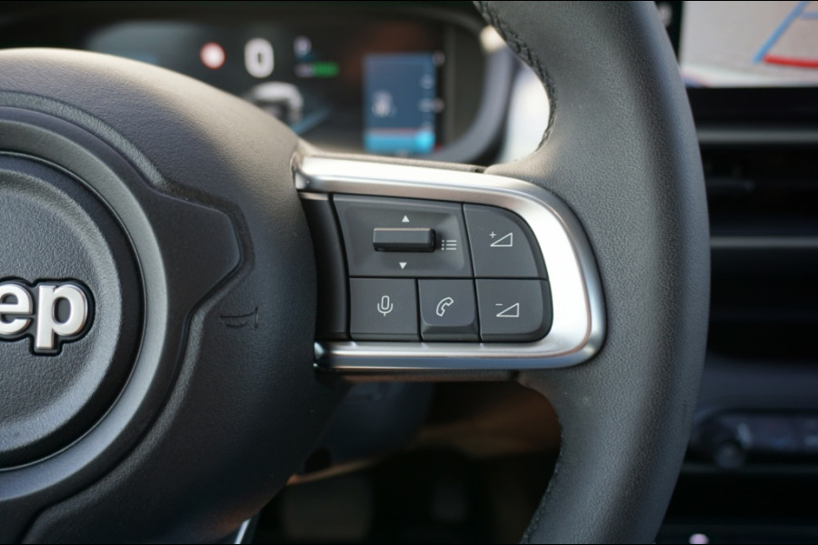 Jeep Avenger Summit 54kWh MEEST LUXE | 400 KM WLTP | CARPLAY