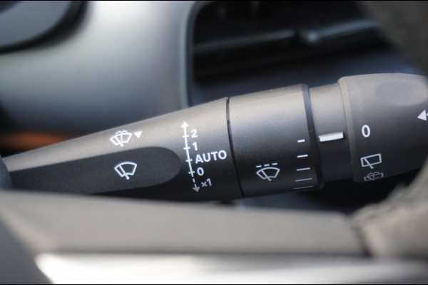 Jeep Avenger Summit 54kWh MEEST LUXE | 400 KM WLTP | CARPLAY