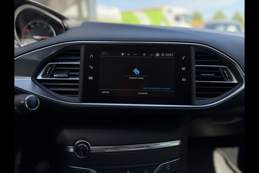 Peugeot 308 Allure / Carplay / Keyless / Cruise / Parkeersensoren V+A / Navi / 16''