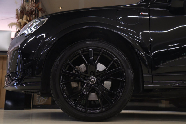 Audi Q3 Sportback 45 TFSI e S Edition /PANO/CARPLAY/KEYLES/STOELV/BOMVOL