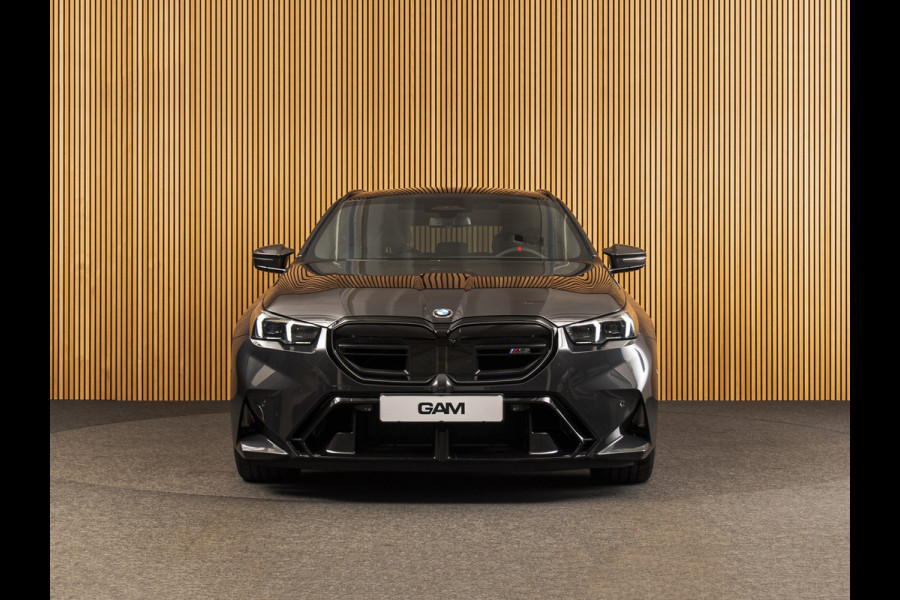 BMW M5 TOURING KERAMISCH | M DRIVER‘S PACK | PANO | B&W
