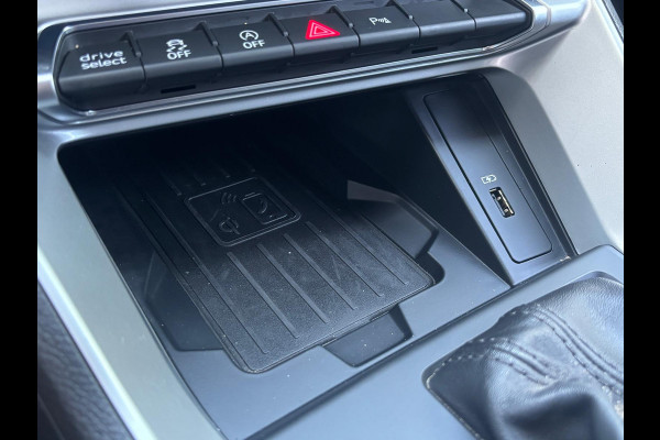 Audi Q3 35 TFSI Pro Line | Stoelverwarming | Dodehoek Detectie | Parkeersensoren | Sportstoelen