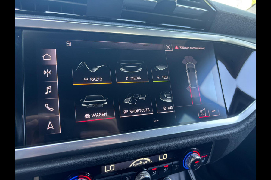Audi Q3 35 TFSI Pro Line | Stoelverwarming | Dodehoek Detectie | Parkeersensoren | Sportstoelen