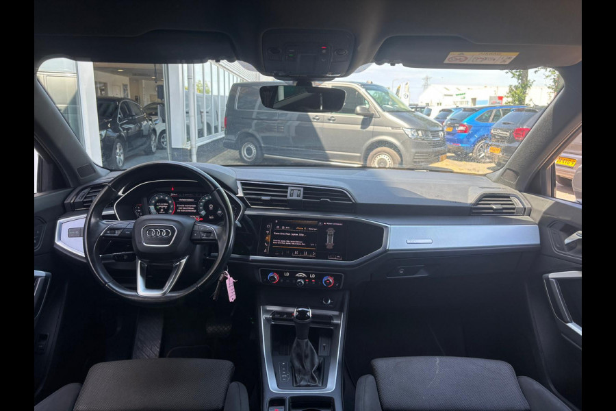 Audi Q3 35 TFSI Pro Line | Stoelverwarming | Dodehoek Detectie | Parkeersensoren | Sportstoelen