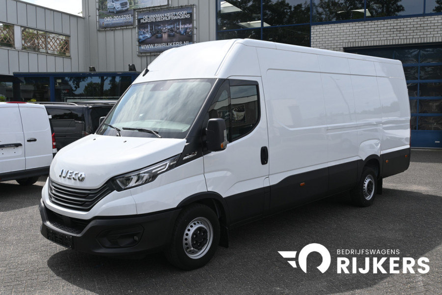 Iveco Daily 35S18 L4H2 3.0 180 pk Hi-Matic LED, ACC, Geveerde stoel, Camera, Navigatie