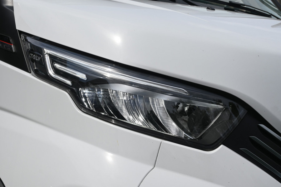 Iveco Daily 35S18 L4H2 3.0 180 pk Hi-Matic LED, ACC, Geveerde stoel, Camera, Navigatie