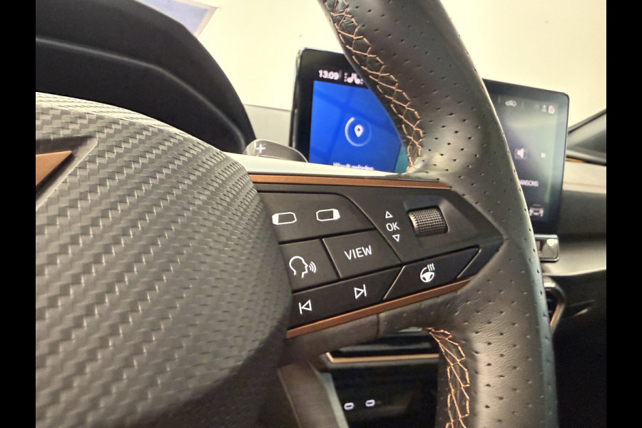 CUPRA Formentor 1.4 e-Hybrid VZ Performance Elec Klep ACC Apple Carplay Stuur-/Stoelverwarming PDC 24 Maanden garantie* (Vraag naar de voorwaarden)