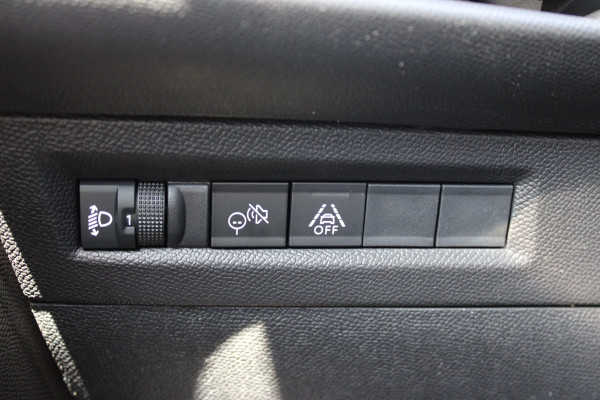 Opel Frontera 1.2 Turbo Hybrid GS 7p. 5 JR GARANTIE | Winterpack | Cruise control | Achteruitrijcamera | BLIS
