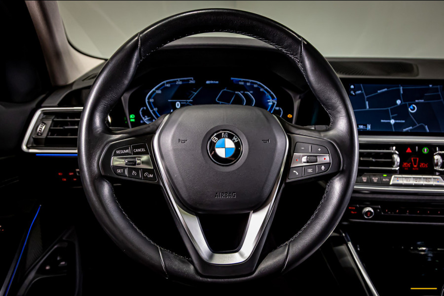 BMW 3 Serie Touring 330e High Ex|Pano|E-Trekhaak|E-stoel|garantie