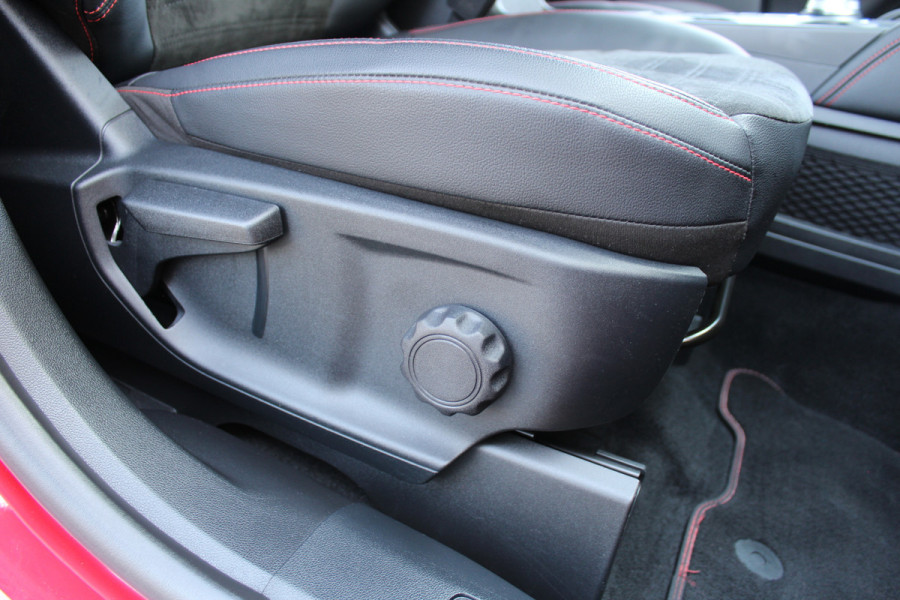 Ford Kuga 2.5 PHEV ST-Line X | 20'' | Styling Pack | Elektr. Trekhaak | B&O | BLIS | Head-up