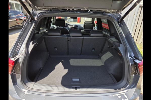 Volkswagen Tiguan 2.0 TSI 4Motion R-Line Black Style 20"/VOL Leder + memory/Harman Kardon/Panoramadak/360 camera/Elektrische klep/Stuur + stoelverwarming v+a