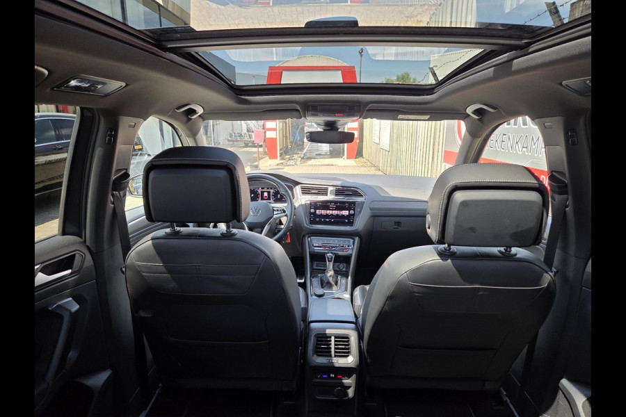 Volkswagen Tiguan 2.0 TSI 4Motion R-Line Black Style 20"/VOL Leder + memory/Harman Kardon/Panoramadak/360 camera/Elektrische klep/Stuur + stoelverwarming v+a
