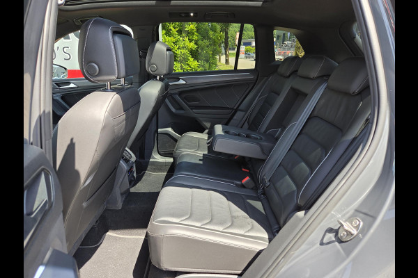 Volkswagen Tiguan 2.0 TSI 4Motion R-Line Black Style 20"/VOL Leder + memory/Harman Kardon/Panoramadak/360 camera/Elektrische klep/Stuur + stoelverwarming v+a