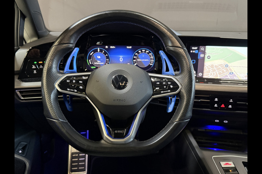 Volkswagen Golf 1.4 eHybrid GTE | SOH 97% | Panoramadak | IQ Light | Stoel/Stuurverwarming