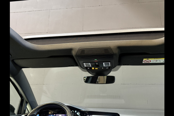 Volkswagen Golf 1.4 eHybrid GTE | SOH 97% | Panoramadak | IQ Light | Stoel/Stuurverwarming