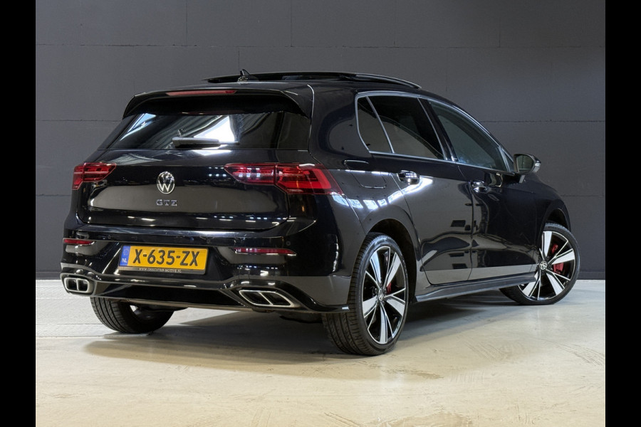 Volkswagen Golf 1.4 eHybrid GTE | SOH 97% | Panoramadak | IQ Light | Stoel/Stuurverwarming