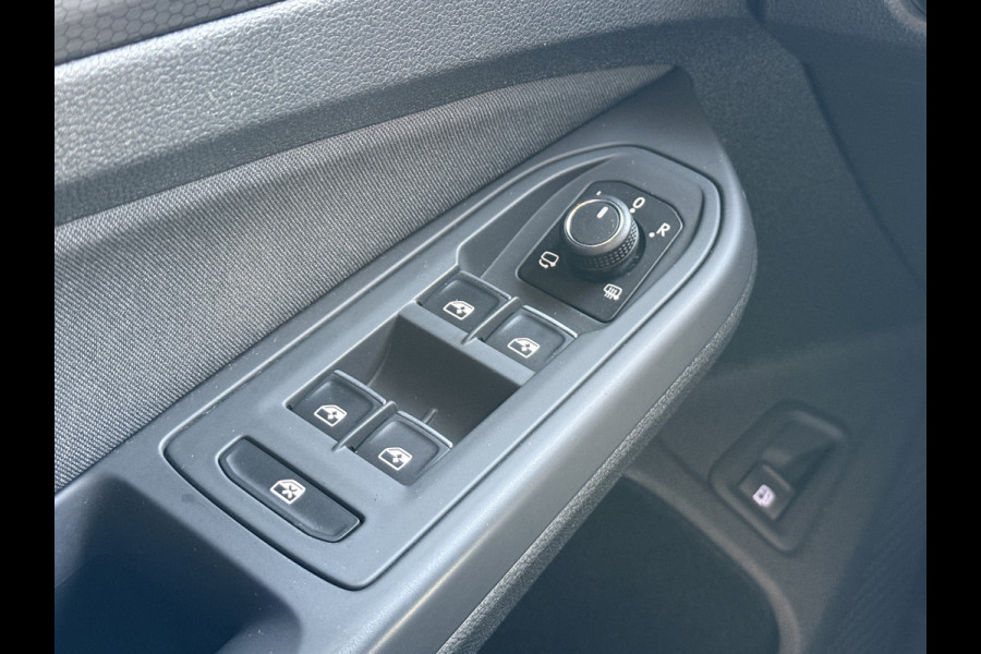 Volkswagen Golf 1.4 eHybrid GTE | SOH 97% | Panoramadak | IQ Light | Stoel/Stuurverwarming