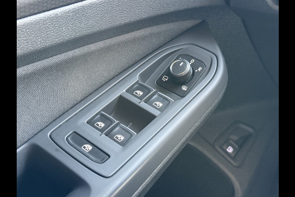Volkswagen Golf 1.4 eHybrid GTE | SOH 97% | Panoramadak | IQ Light | Stoel/Stuurverwarming