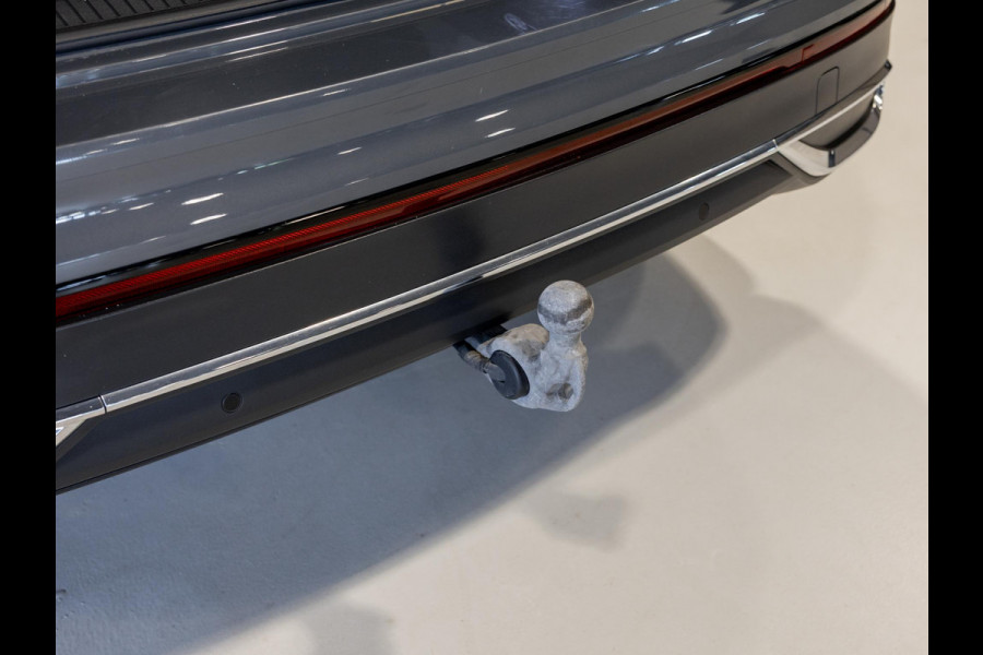 Volkswagen Tiguan 1.5 TSI Sport Urban / 150pk / Trekhaak / Achteruitrij camera / Harman Kardon / Head-Up display /