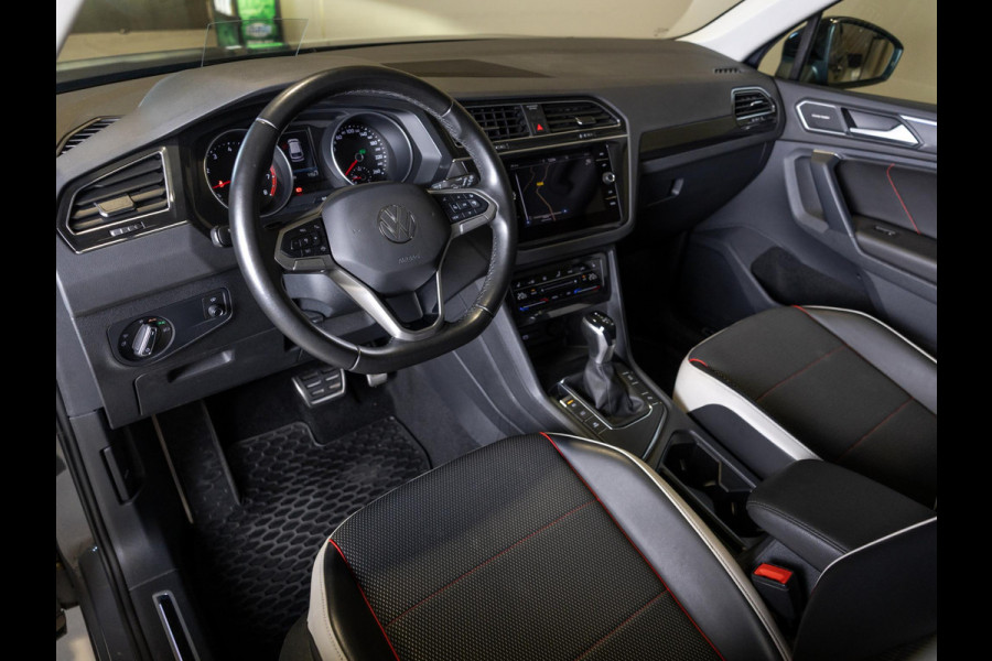 Volkswagen Tiguan 1.5 TSI Sport Urban / 150pk / Trekhaak / Achteruitrij camera / Harman Kardon / Head-Up display /
