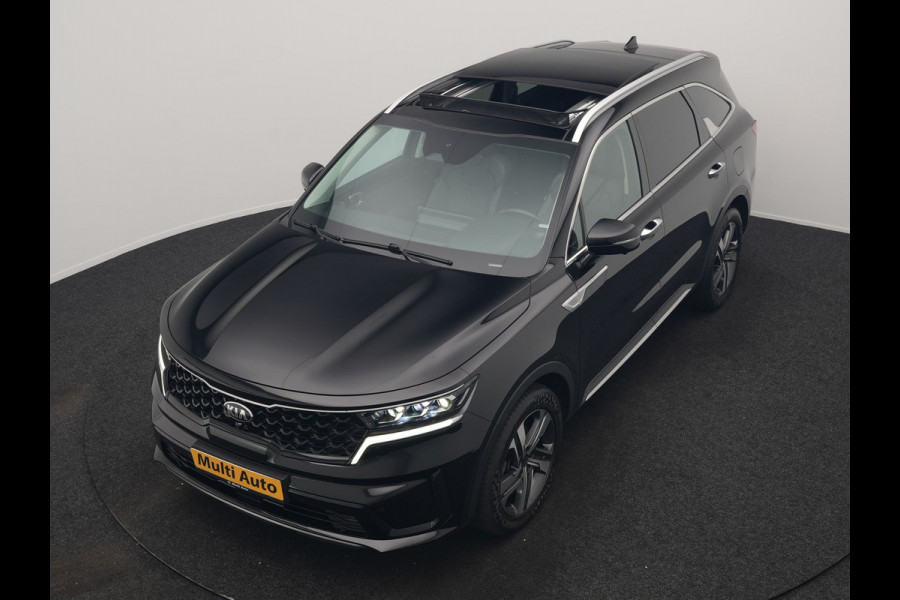 Kia Sorento 1.6 T-GDI 4WD DynamicPlusLine 265pk Dealer O.H. | Trekhaak Afn. | Panodak | Adaptive Cruise | 360 Camera | Bose Audio | Lederen Sportstoelen & Stuur Verwarmd | Keyless | Blis | Sfeerverlichting | Apple Carplay | Navigatie | DAB | Plug In Hybrid |