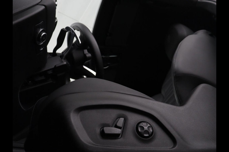 Alfa Romeo Tonale 1.5T Hybrid Veloce | 360 Camera | Stoel ventilatie | Stoel/stuur verwarming | Carplay | Matrix LED | Digital cockpit | Keyless | Adaptive cruise | Elektrische stoelen | Leder | Parkeerhulp | Elektrische kofferbak | Climate control