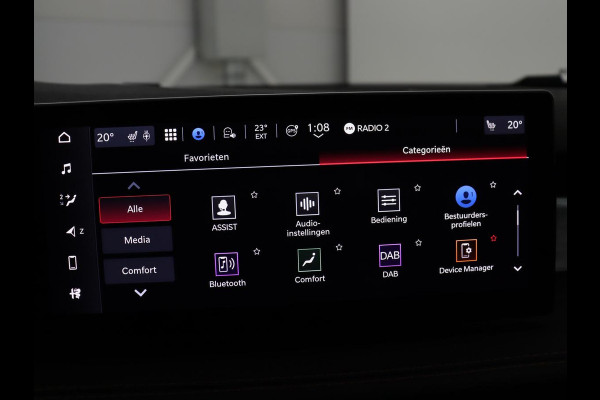 Alfa Romeo Tonale 1.5T Hybrid Veloce | 360 Camera | Stoel ventilatie | Stoel/stuur verwarming | Carplay | Matrix LED | Digital cockpit | Keyless | Adaptive cruise | Elektrische stoelen | Leder | Parkeerhulp | Elektrische kofferbak | Climate control