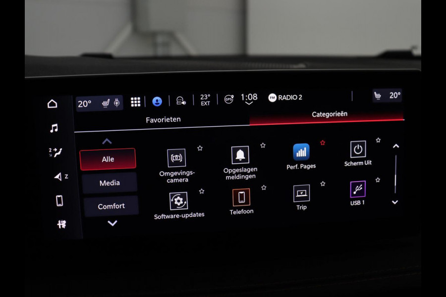 Alfa Romeo Tonale 1.5T Hybrid Veloce | 360 Camera | Stoel ventilatie | Stoel/stuur verwarming | Carplay | Matrix LED | Digital cockpit | Keyless | Adaptive cruise | Elektrische stoelen | Leder | Parkeerhulp | Elektrische kofferbak | Climate control