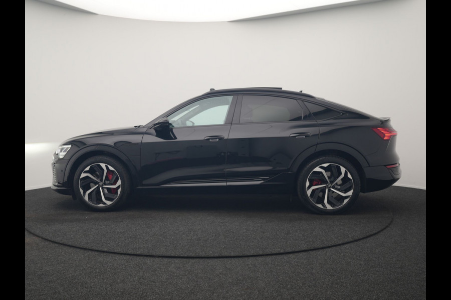 Audi Q8 e-tron Sportback 55 Quattro S edition 95 kWh 408pk Dealer O.H | Luchtvering | Panodak | Black Optic | Adaptive Cruise | 360 Camera | B&O Soundsystem | 21"L.M | Alcantara Sportstoelen Memory | Apple Carplay | Matrix LED |