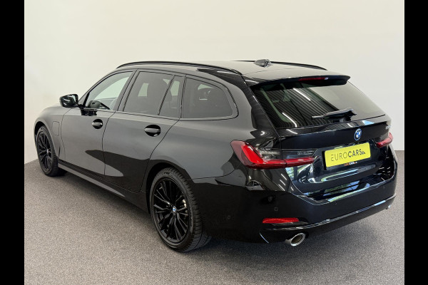 BMW 3 Serie Touring 320e Airco ECC Navi Wireless Carplay PDC VA+Camera Adaptive Cruise Control Full LED HuD Display Stoelverwarming