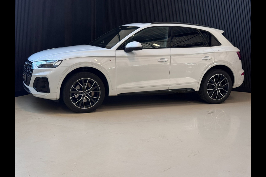 Audi Q5 50 TFSIe 3X S-LINE | PANO | CARBON | CAMERA | SFEERVERLICHTING