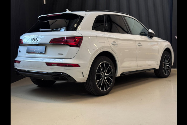 Audi Q5 50 TFSIe 3X S-LINE | PANO | CARBON | CAMERA | SFEERVERLICHTING