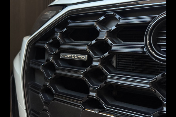 Audi Q5 50 TFSIe 3X S-LINE | PANO | CARBON | CAMERA | SFEERVERLICHTING