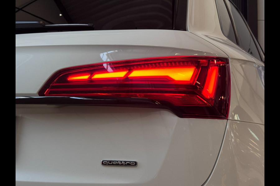 Audi Q5 50 TFSIe 3X S-LINE | PANO | CARBON | CAMERA | SFEERVERLICHTING