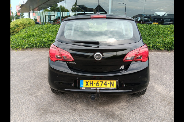 Opel Corsa 1.4 90PK Favourite+ met Airco, Navigatie, Carplay, Trekhaak, 16" LMV etc. incl. 12 maanden BOVAG-garantie