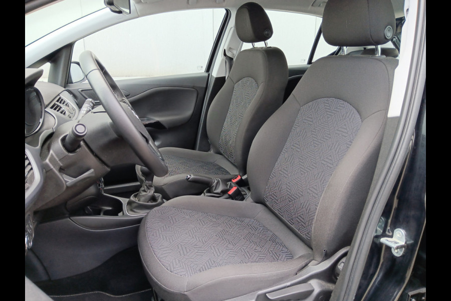 Opel Corsa 1.4 90PK Favourite+ met Airco, Navigatie, Carplay, Trekhaak, 16" LMV etc. incl. 12 maanden BOVAG-garantie
