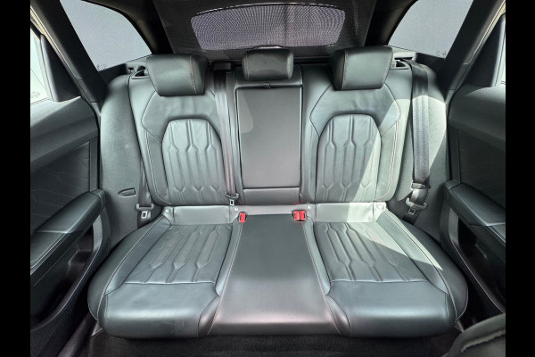 CUPRA Leon Sportstourer 1.4 e-Hybrid VZ * Leder * Startknop stuur * Camera * Side Assist *