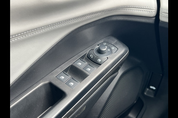 Ford Puma Gen-E Premium 44 kWh PREMIUM PANODAK! DRIVERPACK! WINTERPACK!