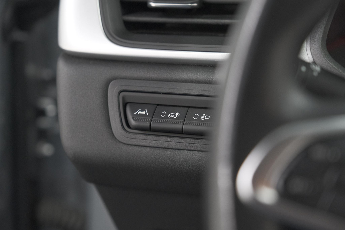 Renault Captur TCe 90 Zen | Trekhaak | Parkeersensoren | Navigatie | Stoelverwarming