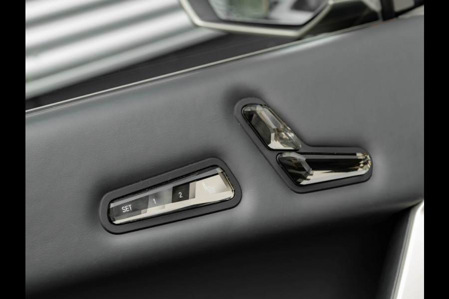 BMW iX M60 - Pano - Bowers & Wilkins - Active Steering - Luchtvering - 112kWh
