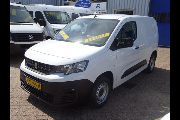 Peugeot Partner 1.2 PureTech Pro BENZINE AIRCO NAVI CRUISE CONTROL PDC SCHUIFDEUR