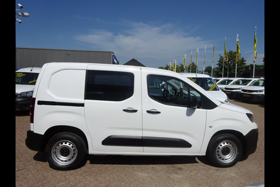 Peugeot Partner 1.2 PureTech Pro BENZINE AIRCO NAVI CRUISE CONTROL PDC SCHUIFDEUR