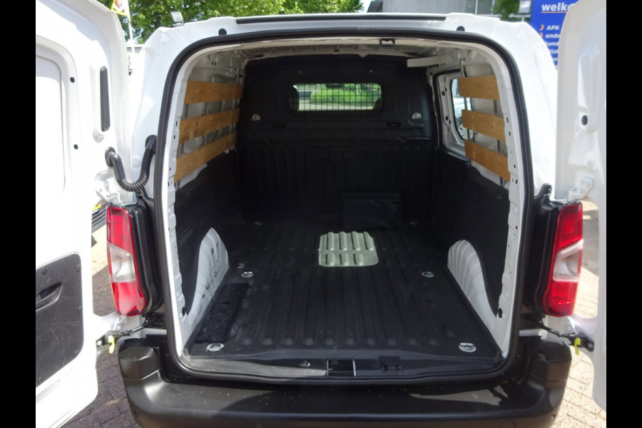 Peugeot Partner 1.2 PureTech Pro BENZINE AIRCO NAVI CRUISE CONTROL PDC SCHUIFDEUR