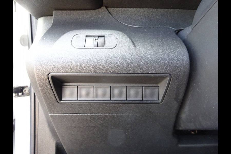 Peugeot Partner 1.2 PureTech Pro BENZINE AIRCO NAVI CRUISE CONTROL PDC SCHUIFDEUR