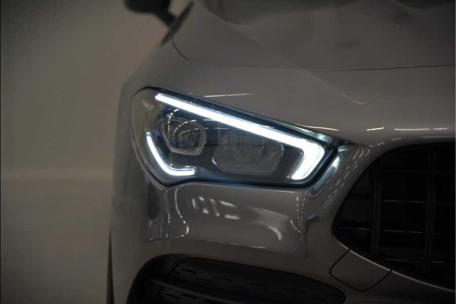 Mercedes-Benz CLA-Klasse Shooting Brake 250 e Business Solution AMG Limited | Stoelverwarming | Parkeersensoren | Navigatie | Cruise Control | Keyless | Ambiance Verlichting | Climate Control