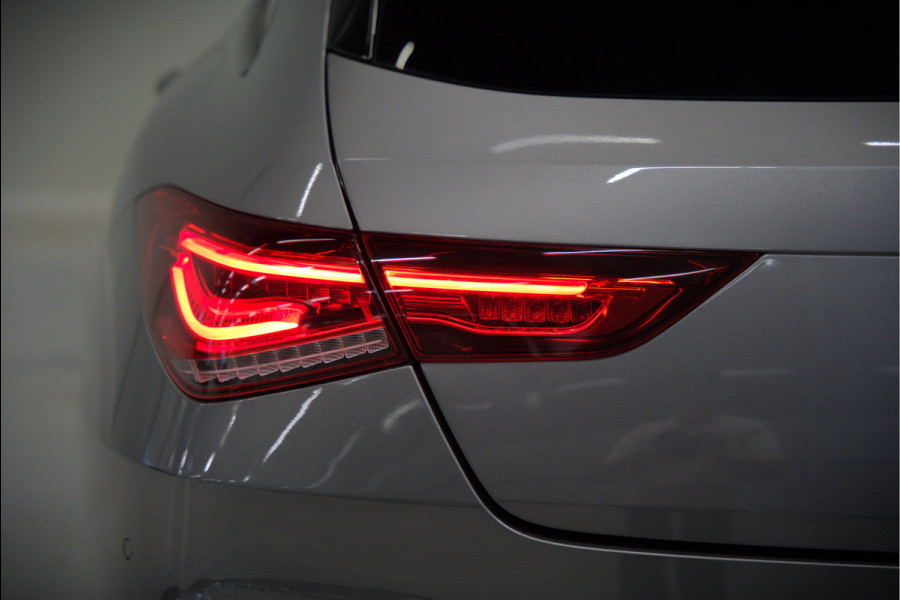 Mercedes-Benz CLA-Klasse Shooting Brake 250 e Business Solution AMG Limited | Stoelverwarming | Parkeersensoren | Navigatie | Cruise Control | Keyless | Ambiance Verlichting | Climate Control