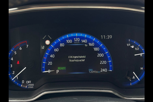 Toyota Corolla 1.8 Hybrid Two-Tone | Carplay/Android, Navi, Camera, Cruise, 18'' LMV, Climate, Licht/Regens. | Dealeronderhouden |