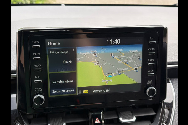 Toyota Corolla 1.8 Hybrid Two-Tone | Carplay/Android, Navi, Camera, Cruise, 18'' LMV, Climate, Licht/Regens. | Dealeronderhouden |