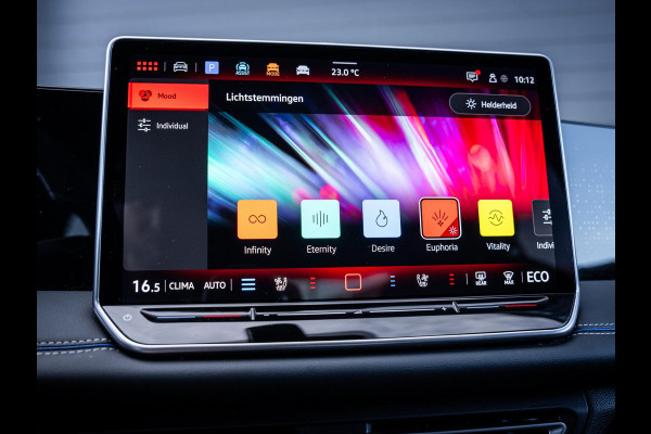 Volkswagen Tiguan 1.5 eHybrid R-Line Edition - Pano l Memory l 360cam l Trekhaak