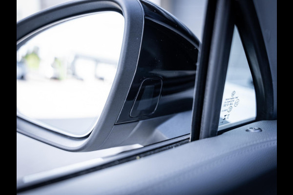 Volkswagen Tiguan 1.5 eHybrid R-Line Edition - Pano l Memory l 360cam l Trekhaak